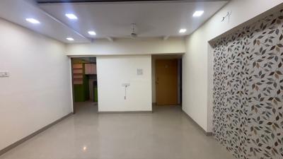Living Room Image of 950 Sq.ft 3 BHK Apartment / Flat for rent in Raja Saptaratna Towers, Malad West Mumbai for Rs. 85000