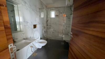 Image of 2400 Sq.ft 4 BHK Apartment / Flat for rent in Paras Emperor Phase I, Gulmohar Colony, Bhopal for Rs. 59000