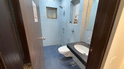 Image of 1050 Sq.ft 3 BHK Apartment / Flat for sale in Oberoi Woods, Goregaon East, Mumbai for Rs. 49500000
