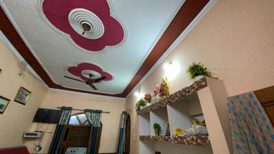 Bedroom Image of 2500 Sq.ft 6 BHK Independent House for sale in Gayatri Nagar Gwalior for Rs. 6200000