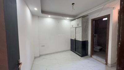Bedroom Image of 990 Sq.ft 3 BHK Apartment / Flat for rent in Chhattarpur New Delhi for Rs. 30000