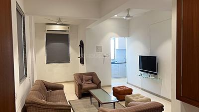 Living Room Image of 550 Sq.ft 1 BHK Apartment / Flat for rent in Girgaon Mumbai for Rs. 80000