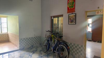 Living Room Image of 1200 Sq.ft 1.5 BHK Independent House for rent in Barrackpore Kolkata for Rs. 12500