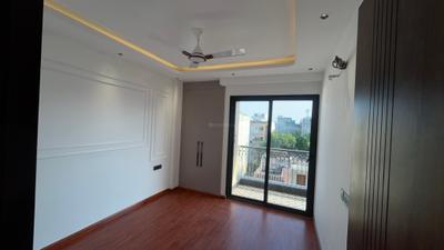 Bedroom Image of 1500 Sq.ft 4 BHK Apartment / Flat for sale in Vasant Kunj New Delhi for Rs. 17000000