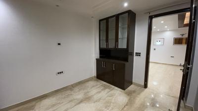 Bedroom Image of 1800 Sq.ft 3 BHK Builder Floor for sale in Surajmal Vihar New Delhi for Rs. 31000000