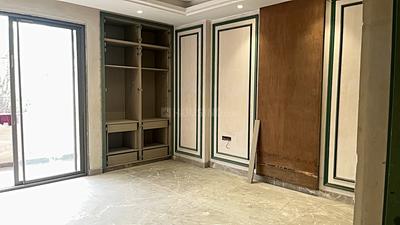 Bedroom Image of 2250 Sq.ft 4 BHK Builder Floor for sale in Mukherjee Nagar New Delhi for Rs. 55000000