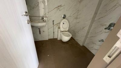 Image of 580 Sq.ft 2 BHK Apartment / Flat for sale in Ghatkopar East, Mumbai for Rs. 16000000