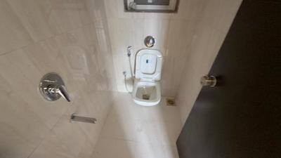 Bathroom Image of 465 Sq.ft 1 BHK Apartment / Flat for sale in Puraniks Grand Central, Thane West Thane for Rs. 8800000