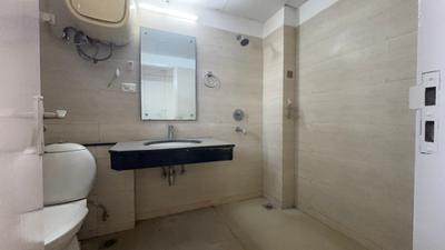 Image of 1880 Sq.ft 3 BHK Apartment / Flat for sale in Vatika The Seven Lamps, Sector 82, Gurgaon for Rs. 22600000