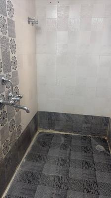 Bathroom Image of 900 Sq.ft 1 BHK Independent House for rent in Nirmal Nagar Ahmednagar for Rs. 8000