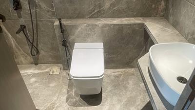 Image of 1560 Sq.ft 3 BHK Apartment / Flat for sale in Gurukrupa Alaknanda, Juhu, Mumbai for Rs. 97000000