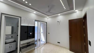 Bedroom Image of 1000 Sq.ft 2 BHK Builder Floor for rent in Janakpuri New Delhi for Rs. 36000