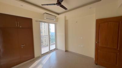 Bedroom Image of 950 Sq.ft 2 BHK Apartment / Flat for rent in City Grace, Bamheta Village Ghaziabad for Rs. 20000