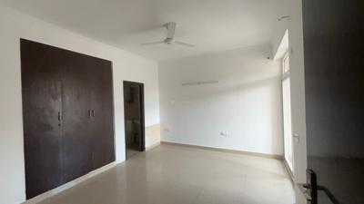 Bedroom Image of 1180 Sq.ft 2.5 BHK Apartment / Flat for sale in Amrapali Silicon City, Sector 76 Noida for Rs. 11200000