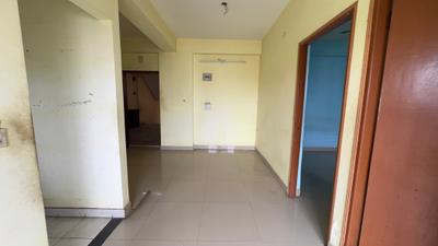 Living Room Image of 892 Sq.ft 2 BHK Apartment / Flat for rent in Swagat Skyline, Rajarhat Kolkata for Rs. 12000