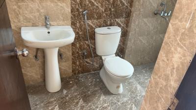 Image of 1000 Sq.ft 2.5 BHK Apartment / Flat for rent in Prateek Grand City, Siddharth Vihar, Ghaziabad for Rs. 26000