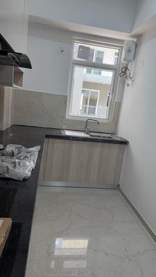 Kitchen Image of 1153 Sq.ft 2 BHK Builder Floor for rent in Smartworld Orchard, Sector 61 Gurgaon for Rs. 44500