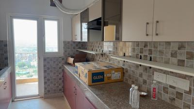 Kitchen Image of 1700 Sq.ft 3 BHK Apartment / Flat for rent in Puri Diplomatic Greens, Sector 110A Gurgaon for Rs. 50000