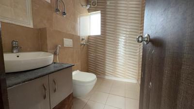 Image of 1050 Sq.ft 3 BHK Apartment / Flat for sale in Arihant Abode, Noida Extension, Greater Noida for Rs. 12400000