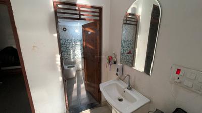 Bathroom Image of 680 Sq.ft 1 RK Builder Floor for rent in Noida Extension Greater Noida for Rs. 8000