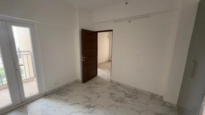 Bedroom Image of 990 Sq.ft 2 BHK Apartment / Flat for rent in Ruchira Sapphire Smart Homes, Mahurali Ghaziabad for Rs. 18000