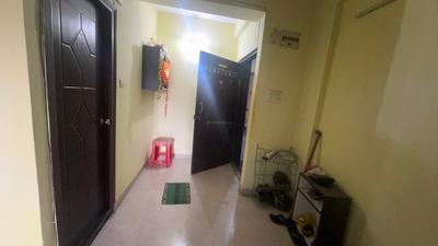 Living Room Image of 650 Sq.ft 2 BHK Apartment / Flat for rent in Ganapati Residency, Rajarhat Kolkata for Rs. 18000