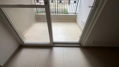 Balcony Image of 1340 Sq.ft 3 BHK Apartment / Flat for rent in Gulshan Ikebana, Sector 143 Noida for Rs. 32000