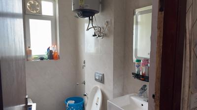 Image of 2230 Sq.ft 3.5 BHK Apartment / Flat for sale in Sunworld Arista, Sector 168, Noida for Rs. 30000000