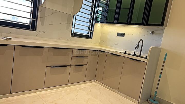 100 Sq Yd 4 BHK Villa Main Image 1