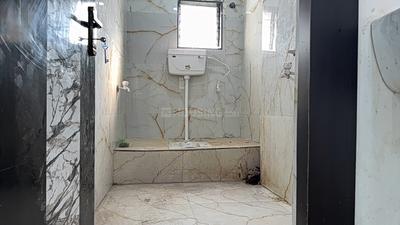 Image of 1200 Sq.ft 3 BHK Builder Floor for rent in Picnic Garden, Kolkata for Rs. 25000