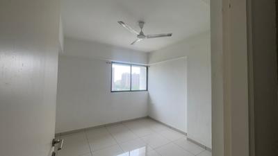 Bedroom Image of 950 Sq.ft 1.5 BHK Apartment / Flat for sale in Godrej Vananta, Jagatpur Ahmedabad for Rs. 4300000
