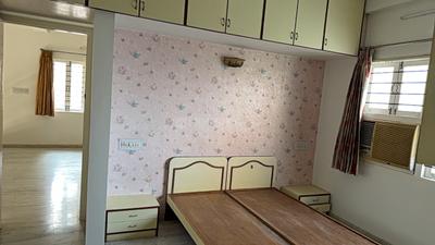 Bedroom Image of 3000 Sq.ft 3 BHK Villa for sale in Memnagar Ahmedabad for Rs. 32500000