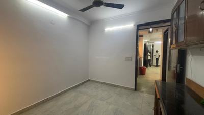 Bedroom Image of 1200 Sq.ft 3 BHK Builder Floor for sale in Mahavir Enclave New Delhi for Rs. 9000000