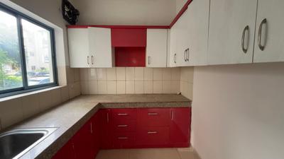 Kitchen Image of 930 Sq.ft 2 BHK Builder Floor for rent in Vatika Independent Floors, Sector 82 Gurgaon for Rs. 24500