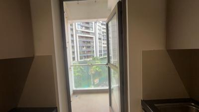 Kitchen Image of 1350 Sq.ft 3 BHK Apartment / Flat for rent in Adani Ten BKC, Bandra East Mumbai for Rs. 220000