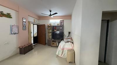 Living Room Image of 1120 Sq.ft 2 BHK Apartment / Flat for rent in Shree Nand City, New Maninagar Ahmedabad for Rs. 13000