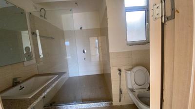 Image of 1946 Sq.ft 3.5 BHK Apartment / Flat for sale in DLF Express Greens, Manesar, Gurgaon for Rs. 14000000