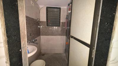 Bathroom Image of 640 Sq.ft 1 BHK Apartment / Flat for sale in  Sai Deep Classic Tower, Vasai East Vasai for Rs. 3100000