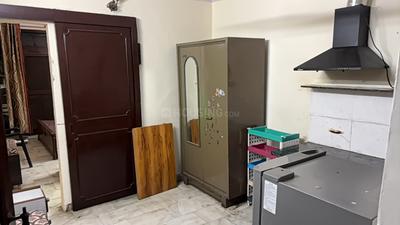 Living Room Image of 500 Sq.ft 1 BHK Builder Floor for rent in Patel Nagar New Delhi for Rs. 23000