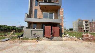 Image of 3500 Sq.ft 5 BHK Villa for sale in Savfab Jasmine Grove, Wave City, Ghaziabad for Rs. 32900000