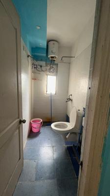 Image of 925 Sq.ft 2 BHK Apartment / Flat for rent in Paras Tierea, Sector 137, Noida for Rs. 30000