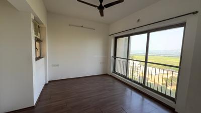Bedroom Image of 1350 Sq.ft 3 BHK Apartment / Flat for rent in Lodha Splendora, Thane West Thane for Rs. 35000