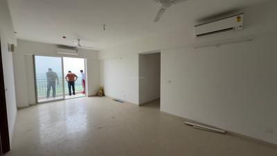 Living Room Image of 1050 Sq.ft 2 BHK Apartment / Flat for rent in Godrej Woods, Sector 43 Noida for Rs. 52000