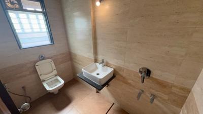 Bathroom Image of 630 Sq.ft 1 BHK Apartment / Flat for sale in Sudarshan Sky Heights, Thane West Thane for Rs. 6500000