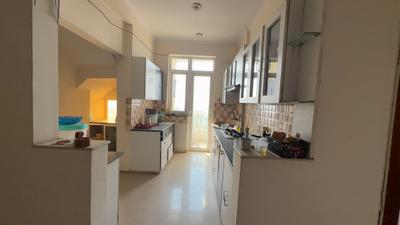 Kitchen Image of 4530 Sq.ft 4 BHK Penthouse for sale in Amrapali Silicon City, Sector 76 Noida for Rs. 34100000