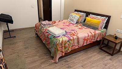Bedroom Image of 1620 Sq.ft 3 BHK Apartment / Flat for sale in ABA Cleo County, Sector 121 Noida for Rs. 28000000