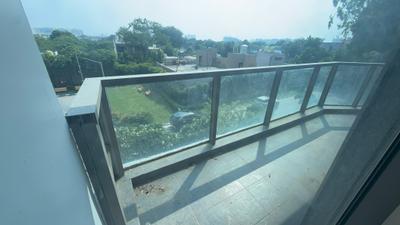 Balcony Image of 1900 Sq.ft 3 BHK Apartment / Flat for rent in Paras Dews, Sector 106 Gurgaon for Rs. 42000