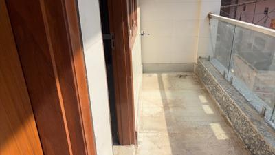 Balcony Image of 1450 Sq.ft 4 BHK Apartment / Flat for sale in Sector 4 Rohini New Delhi for Rs. 12500000