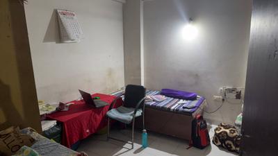 Bedroom Image of 645 Sq.ft 3 BHK Apartment / Flat for rent in Amolik Heights, Sector 88 Faridabad for Rs. 15000
