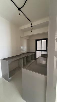 Kitchen Image of 750 Sq.ft 2 BHK Apartment / Flat for sale in Rathod Ratan Address, Prabhadevi Mumbai for Rs. 43000000